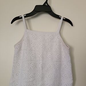 art class White Crochet Camisole Tank Top